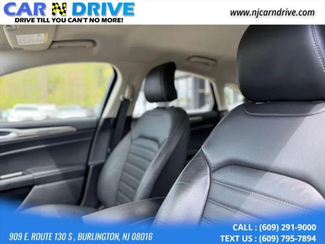 2017 Ford Fusion SE
