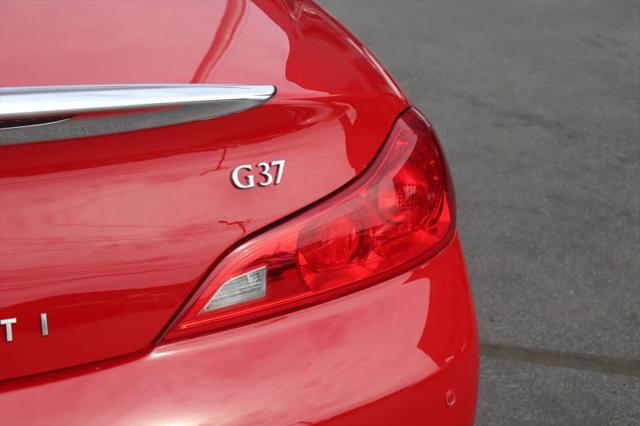2013 INFINITI G37 G37