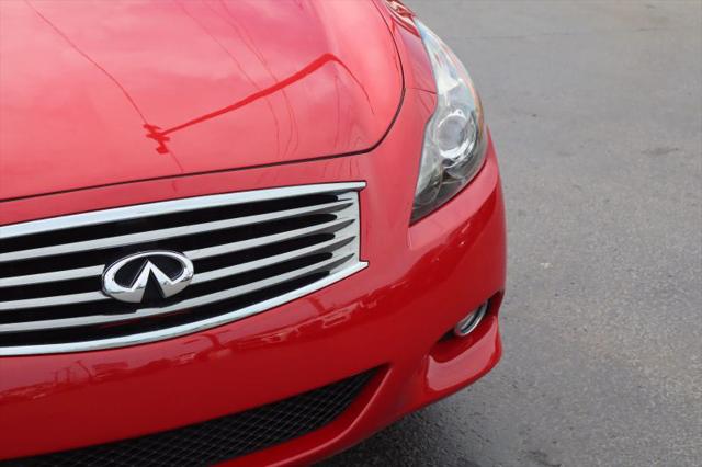 2013 INFINITI G37 G37