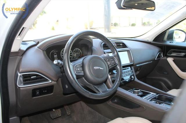 2017 Jaguar F-PACE 35t Prestige