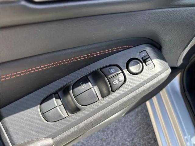 2020 Nissan Altima SR FWD