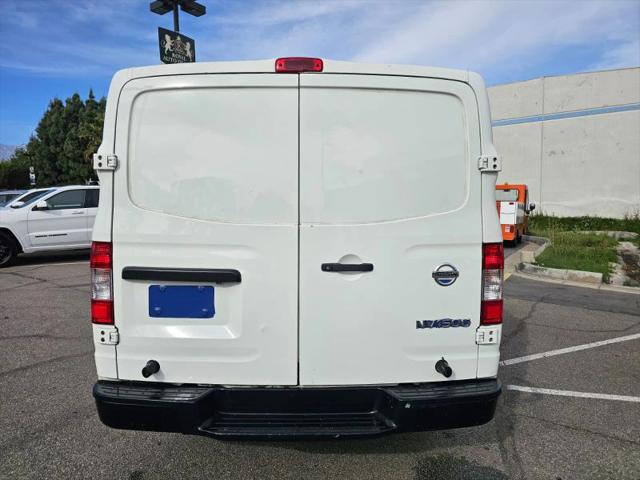 2020 Nissan 1500 S Standard Roof V6