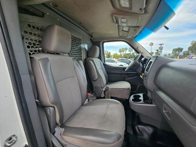 2020 Nissan 1500 S Standard Roof V6
