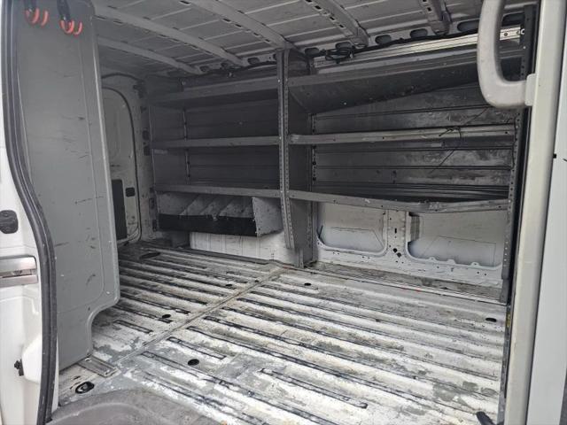 2020 Nissan 1500 S Standard Roof V6
