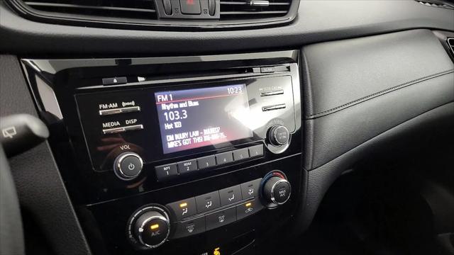 2017 Nissan Rogue S