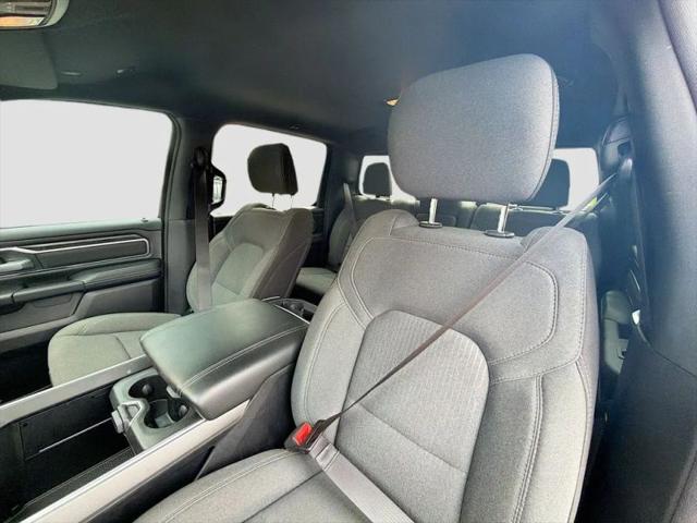 2024 Ram 1500 Big Horn Crew Cab 4x2 5'7" Box