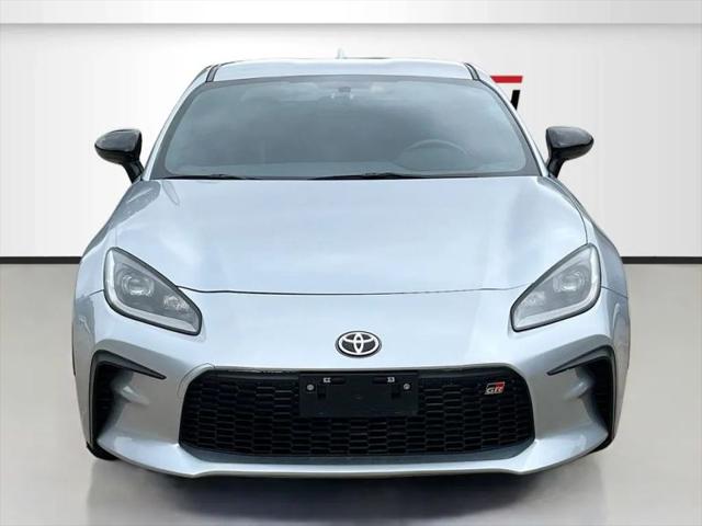 2024 Toyota GR86 Premium