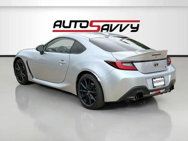2024 Toyota GR86 Premium