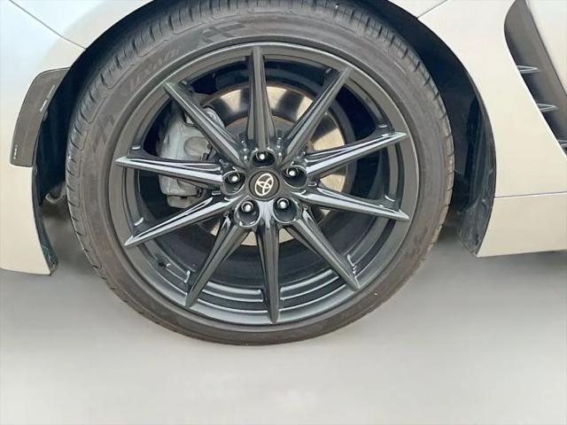 2024 Toyota GR86 Premium
