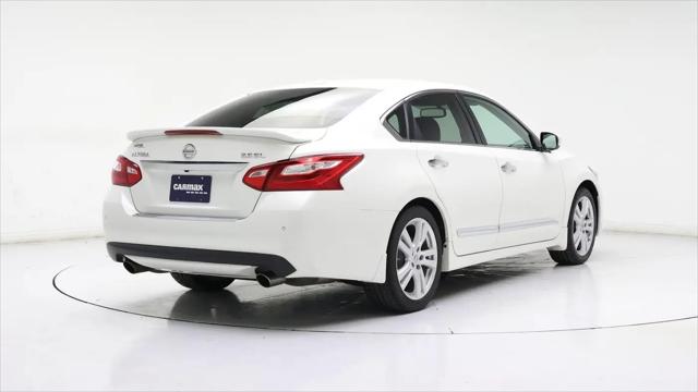 2017 Nissan Altima 3.5 SL