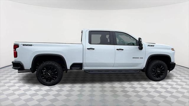 2026 Chevrolet Silverado 2500HD Crew Cab, Standard Bed, LTZ, 4WD