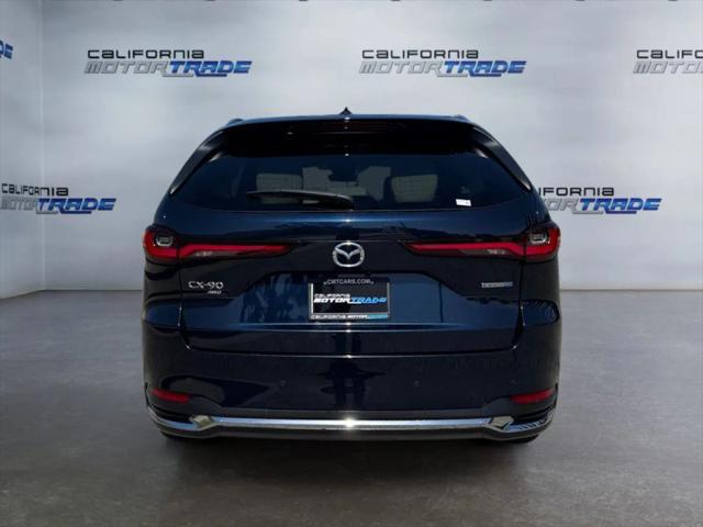 2024 Mazda X-90 Premium Plus