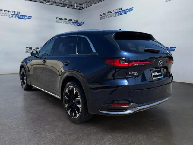 2024 Mazda X-90 Premium Plus
