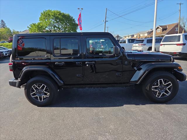 2025 Jeep Wrangler 4-Door Sahara 4x4