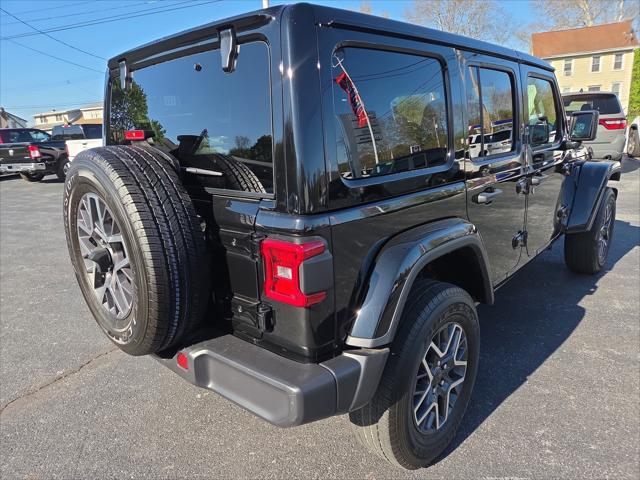 2025 Jeep Wrangler 4-Door Sahara 4x4