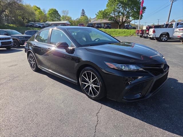 2023 Toyota Camry SE AWD