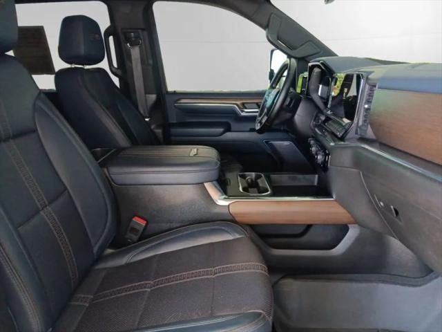 2024 Chevrolet Silverado 3500HD 4WD Crew Cab Standard Bed High Country