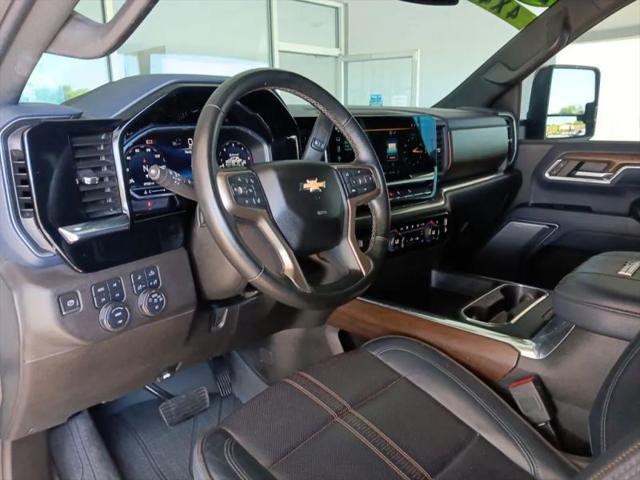 2024 Chevrolet Silverado 3500HD 4WD Crew Cab Standard Bed High Country