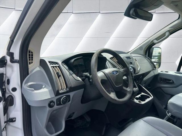 2017 Ford Transit w/Sliding Side Door w/RWB