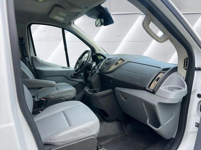 2017 Ford Transit w/Sliding Side Door w/RWB