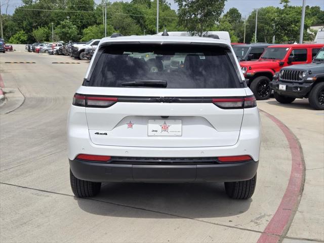 2025 Jeep Grand Cherokee Altitude 4x4