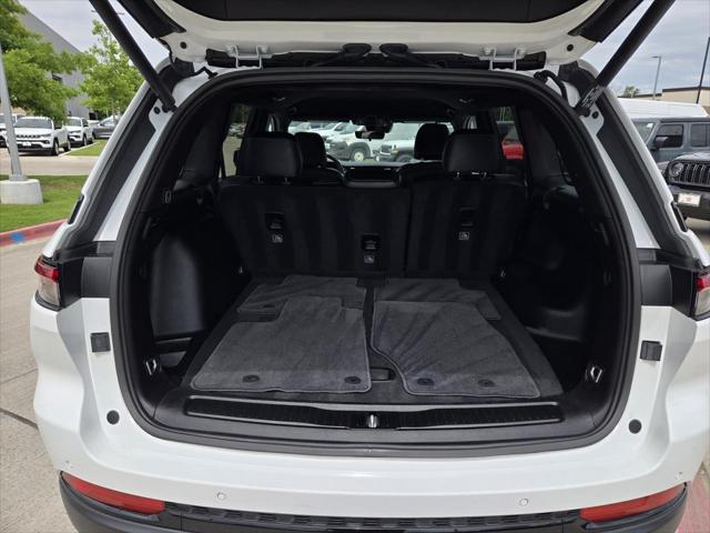 2025 Jeep Grand Cherokee Altitude 4x4