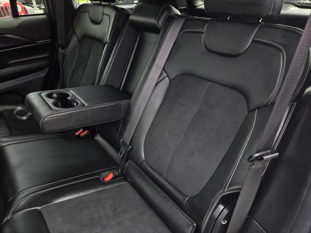 2025 Jeep Grand Cherokee Altitude 4x4