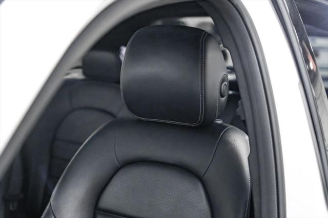 2020 Mercedes-Benz GLC 300