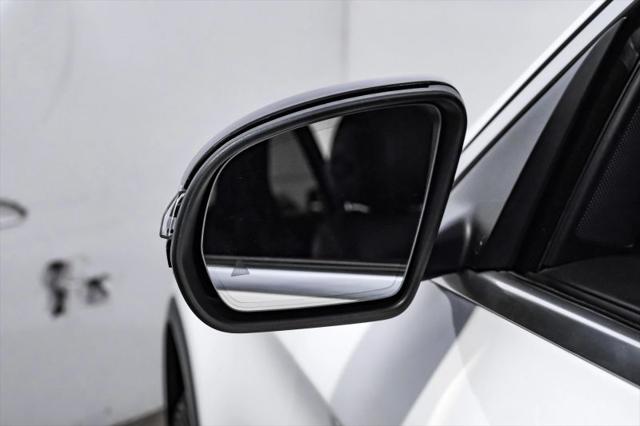 2020 Mercedes-Benz GLC 300