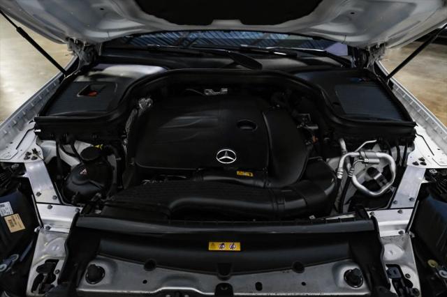 2020 Mercedes-Benz GLC 300