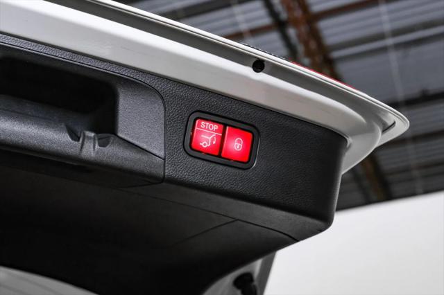 2020 Mercedes-Benz GLC 300