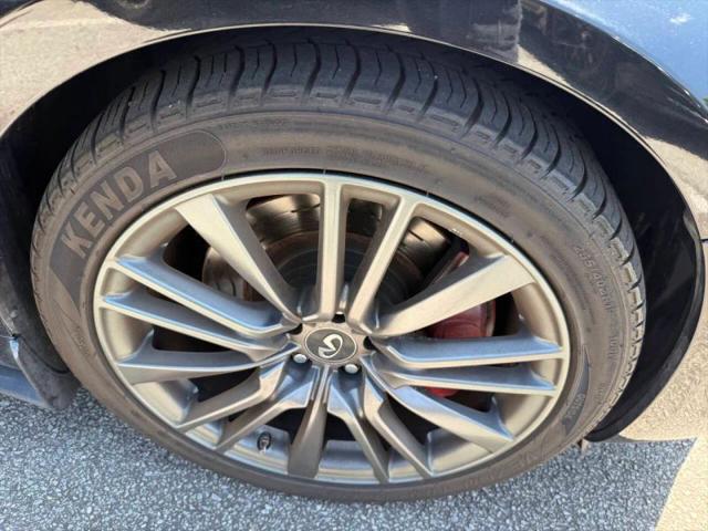 2017 INFINITI Q60 3.0t Red Sport 400