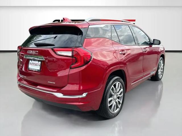2024 GMC Terrain AWD Denali