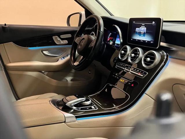 2017 Mercedes-Benz GLC 300