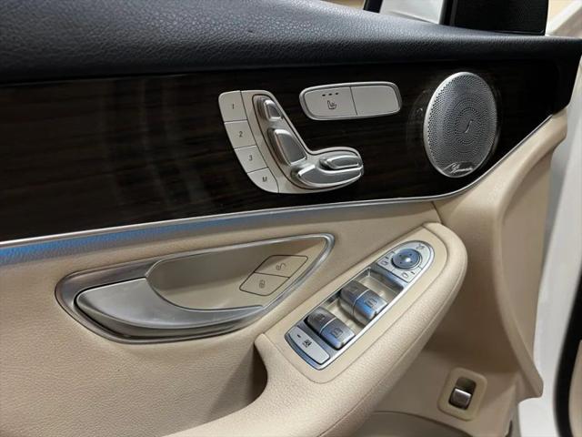2017 Mercedes-Benz GLC 300