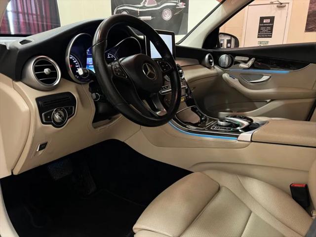 2017 Mercedes-Benz GLC 300