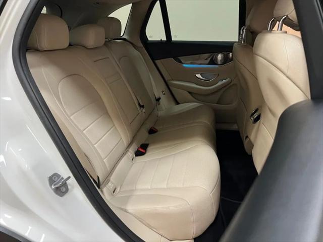 2017 Mercedes-Benz GLC 300