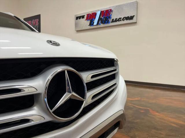 2017 Mercedes-Benz GLC 300
