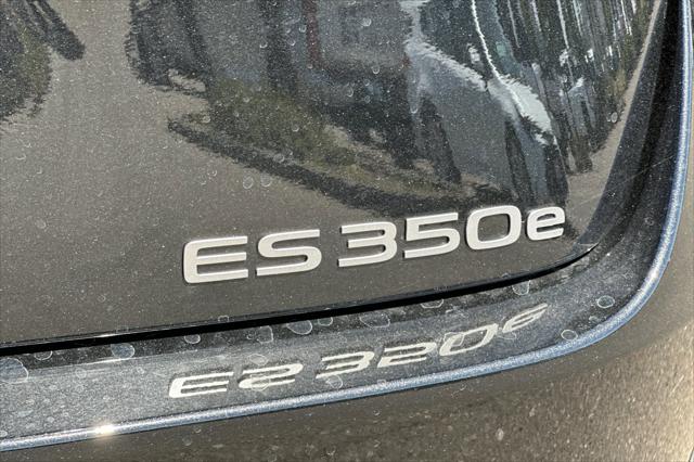 2026 Lexus ES 350 Premium