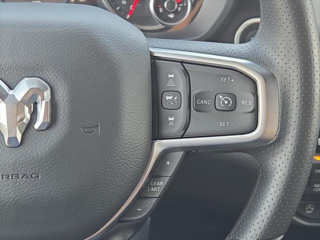 2026 Ram 1500 Warlock Crew Cab 4x4 5'7" Box