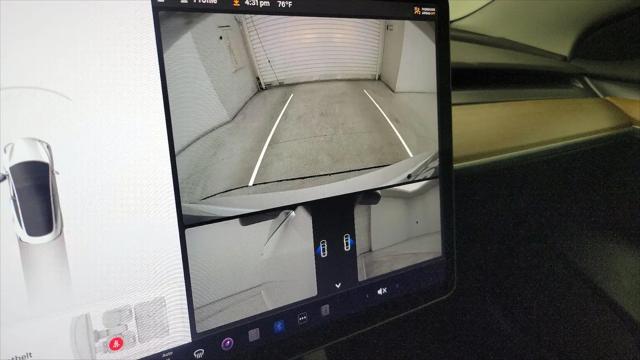 2022 Tesla Model 3 Rear-Wheel Drive