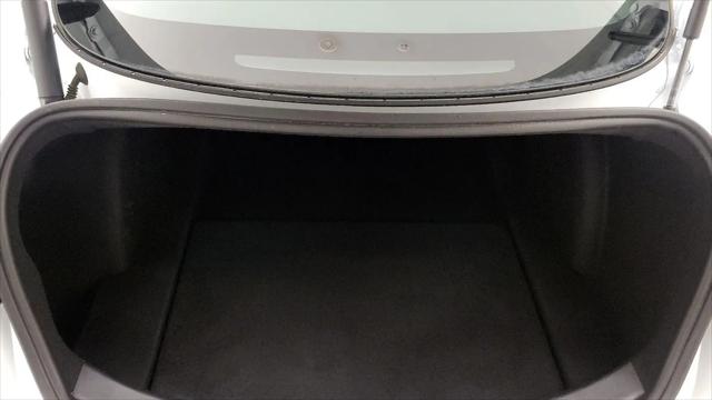 2022 Tesla Model 3 Rear-Wheel Drive