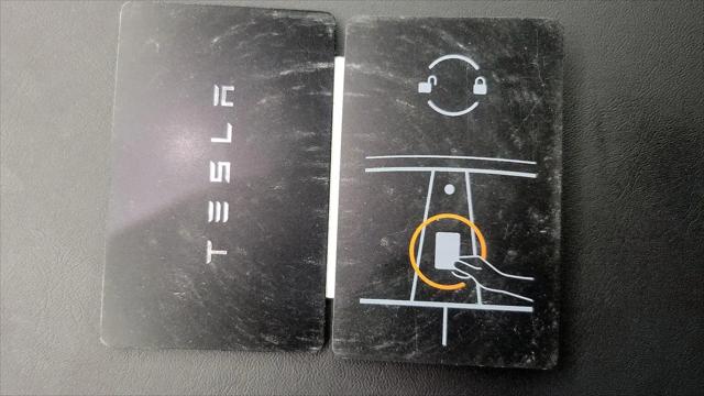 2022 Tesla Model 3 Rear-Wheel Drive