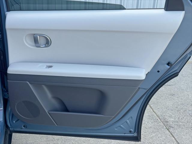 2023 Hyundai IONIQ 5 SE