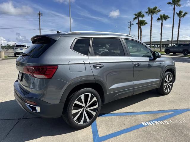 2024 Volkswagen Taos 1.5T SE