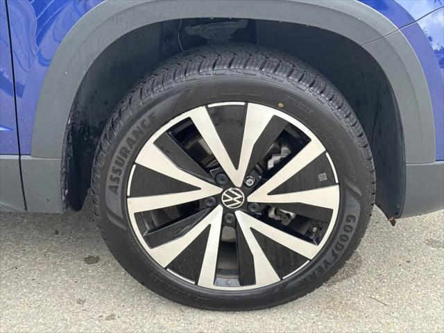 2024 Volkswagen Taos 1.5T SE