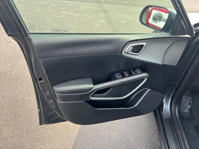 2023 Kia Soul S