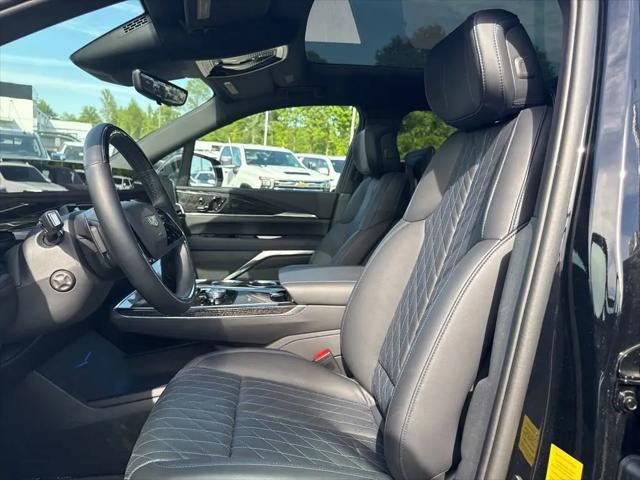 2025 Cadillac Escalade Luxury 1 AWD