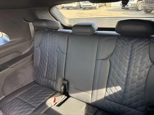 2025 Cadillac Escalade Luxury 1 AWD