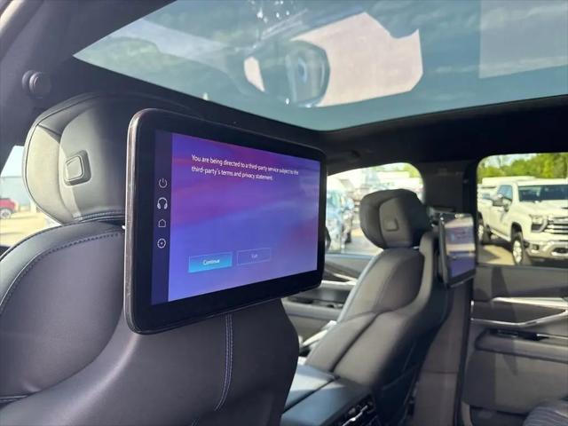 2025 Cadillac Escalade Luxury 1 AWD